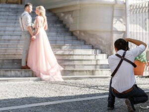 Colorado Wedding Photographer: Capturing Your Mountain State Moments with Flair