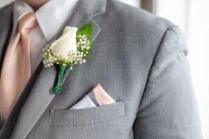 groom pocket square guide